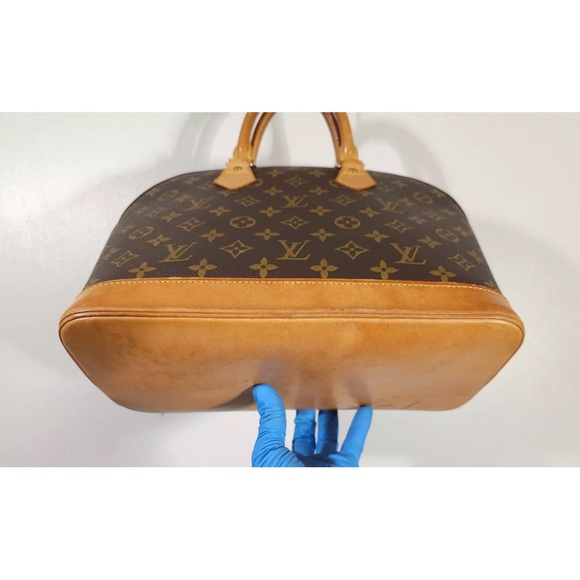 Authentic Louis Vuitton Alma PM Monogram Canvas Leather Hand Bag - Vintage - Picture 5 of 16